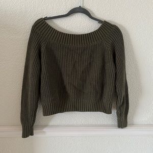 Hollis yet green off the shoulder sexy sweater